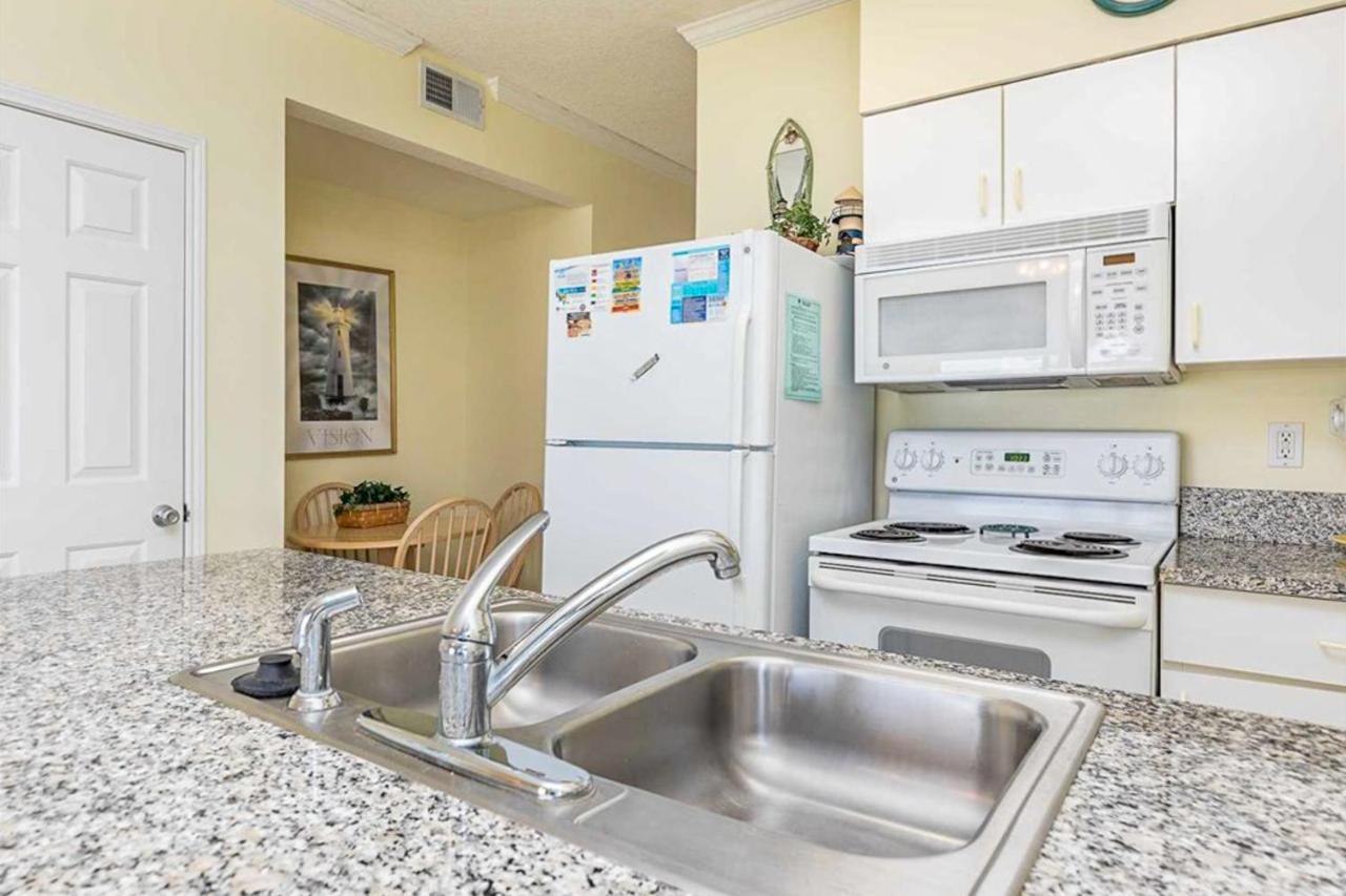 Tradewinds Condos II Orange Beach Room photo