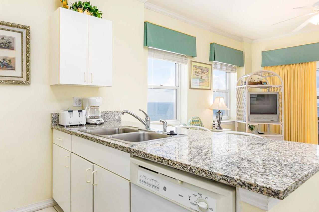Tradewinds Condos II Orange Beach Room photo