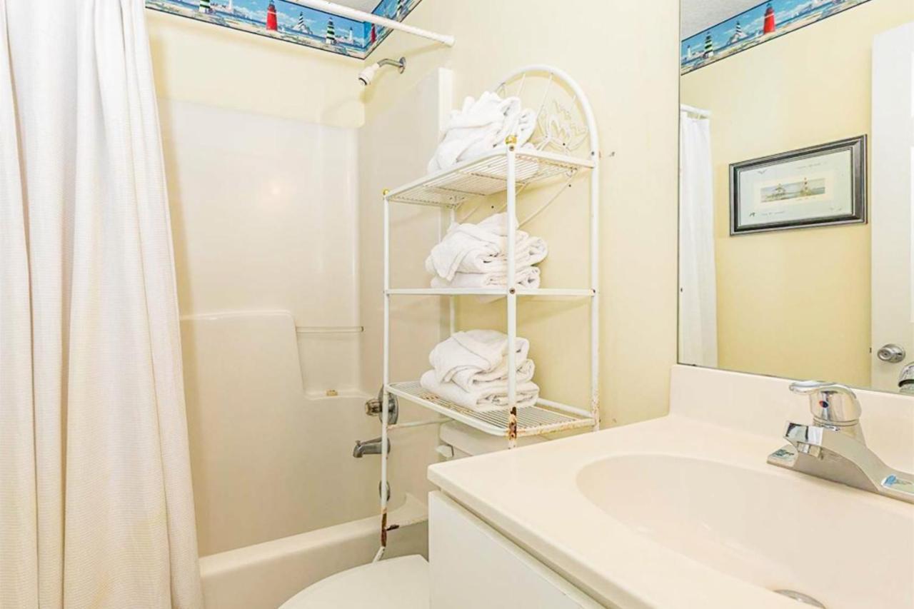 Tradewinds Condos II Orange Beach Room photo