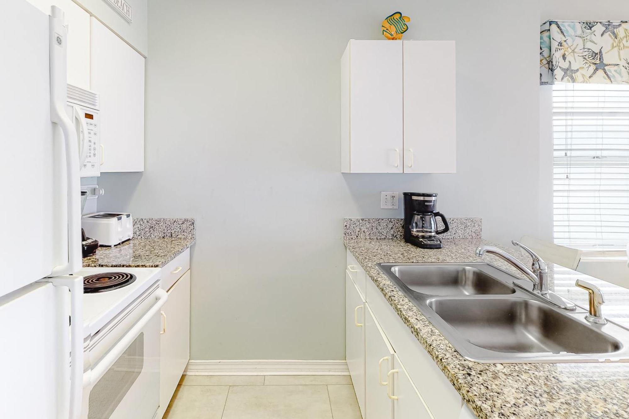 Tradewinds Condos II Orange Beach Room photo