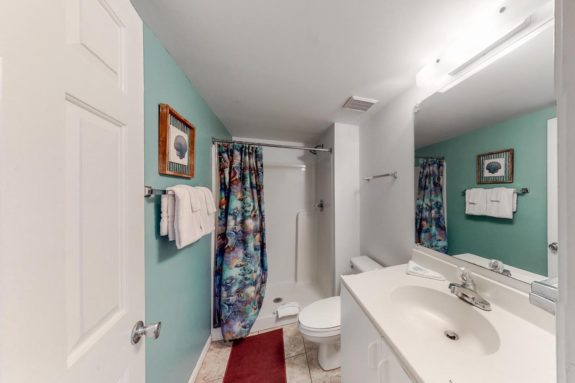 Tradewinds Condos II Orange Beach Room photo